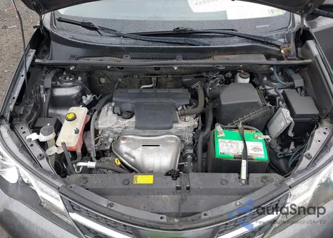 2013 Toyota Rav4 Le z USA, uszkodzony, nr VIN JTMBFREV4D5026755